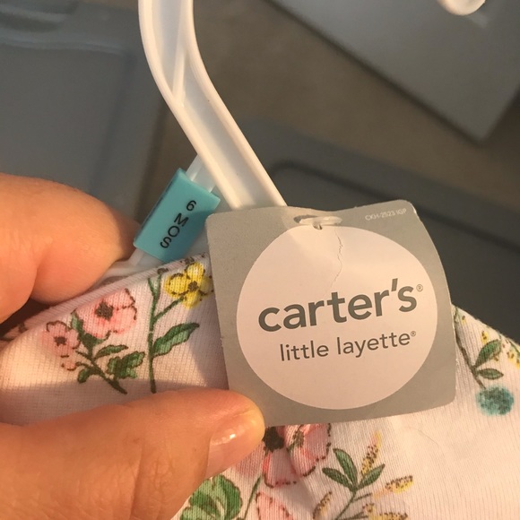 Carter’s 6 mo floral Layette - Picture 2 of 3